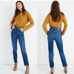 • Madewell • Classic Straight Jeans in Bandry Wash: Seamed Edition Blue 24