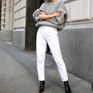 7 For All Mankind Kimmie Straight Leg White Jeans