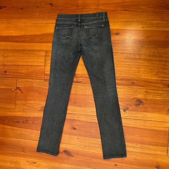 7 For All Mankind ‘straight leg’ Jeans Sz 25 EUC