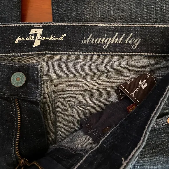 7 For All Mankind ‘straight leg’ Jeans Sz 25 EUC