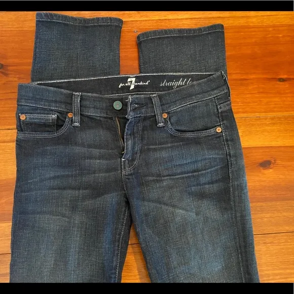 7 For All Mankind ‘straight leg’ Jeans Sz 25 EUC