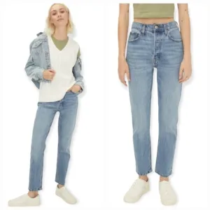 Aero 90's Super High Rise Straight Button Fly Jeans 12