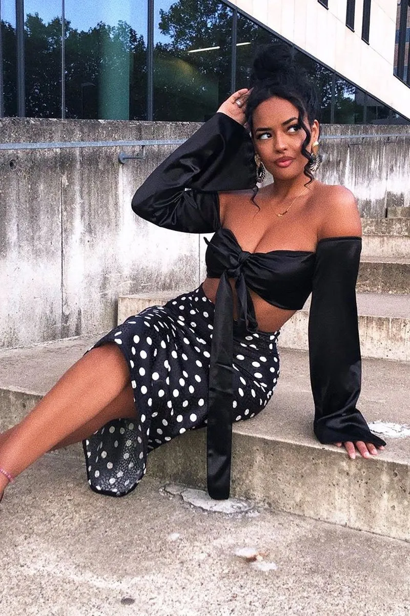 Black Satin Knotted Middle Wide Sleeve Crop Top - Madianna