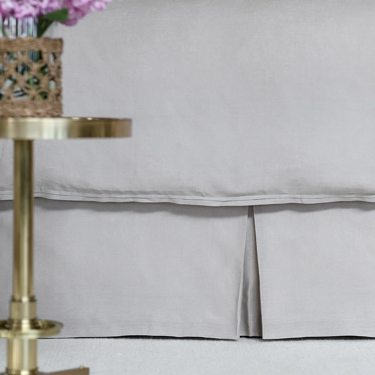 Bloom Tailored Bed Skirt Raffia Linen 3/22X86