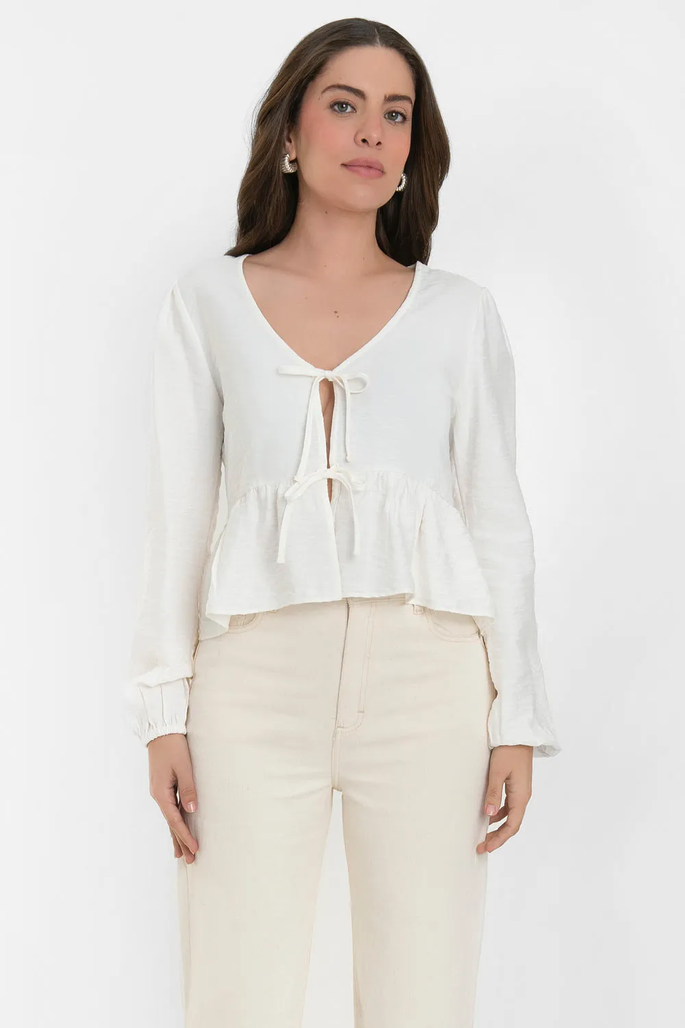 Blusa manga larga escote lazos