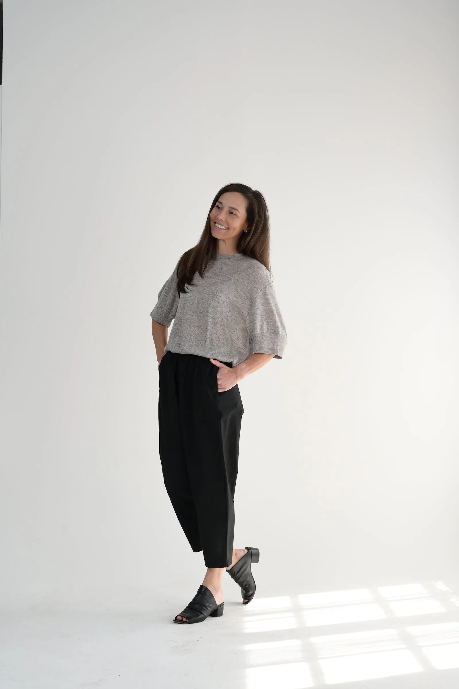Buchini Short Sleeve Sweater in Grey