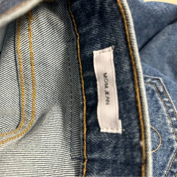 Calvin Klein Mom Jeans Womens Size 25 High Rise Button‎ Fly Tapered NEW