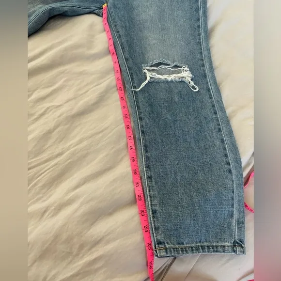 Daryl-Ann Denner Pink Lily Collab High Rise Distressed Light Denim Jeans Size 27