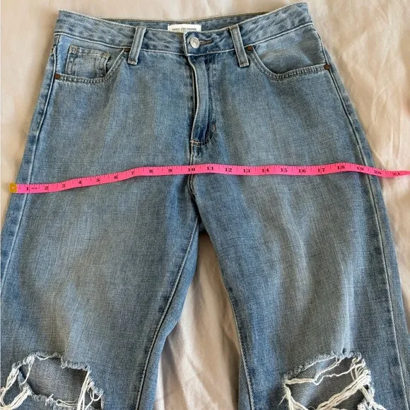 Daryl-Ann Denner Pink Lily Collab High Rise Distressed Light Denim Jeans Size 27