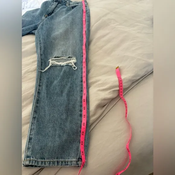 Daryl-Ann Denner Pink Lily Collab High Rise Distressed Light Denim Jeans Size 27