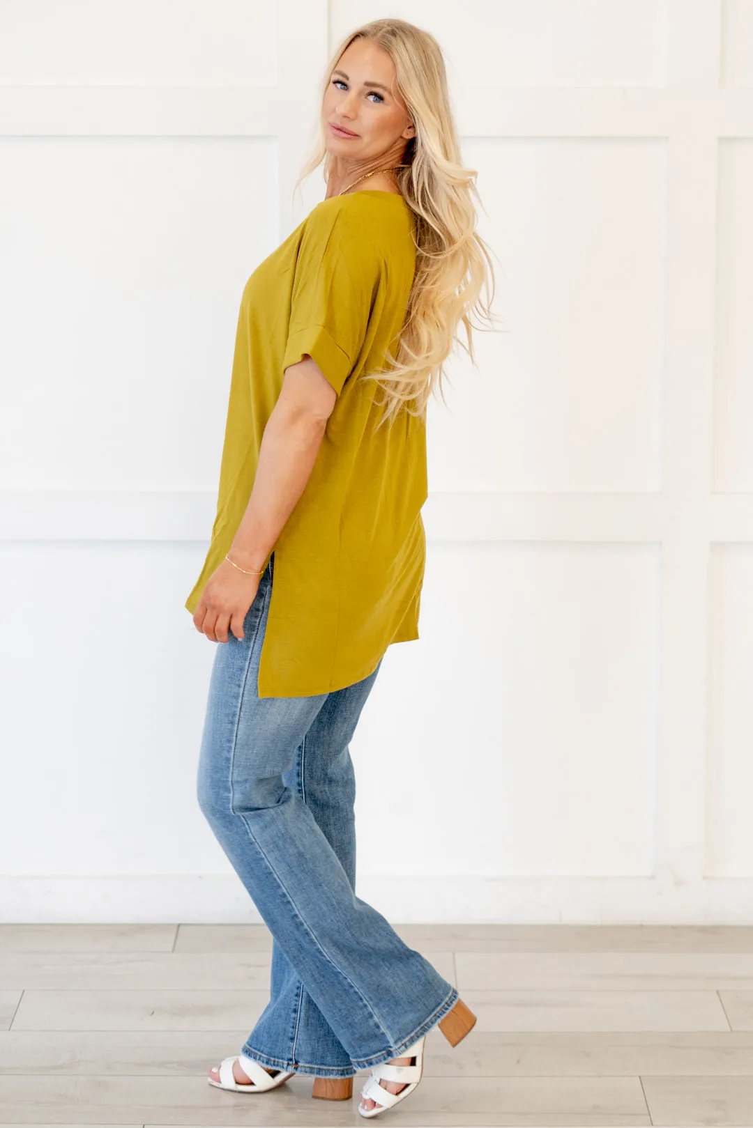 Desert Feels Tee High Low Hem V Neck Top