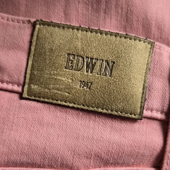 Edwin Bree High-Rise Slim Straight-Leg Jeans Pink Plus Size 33 NWT New Barbie