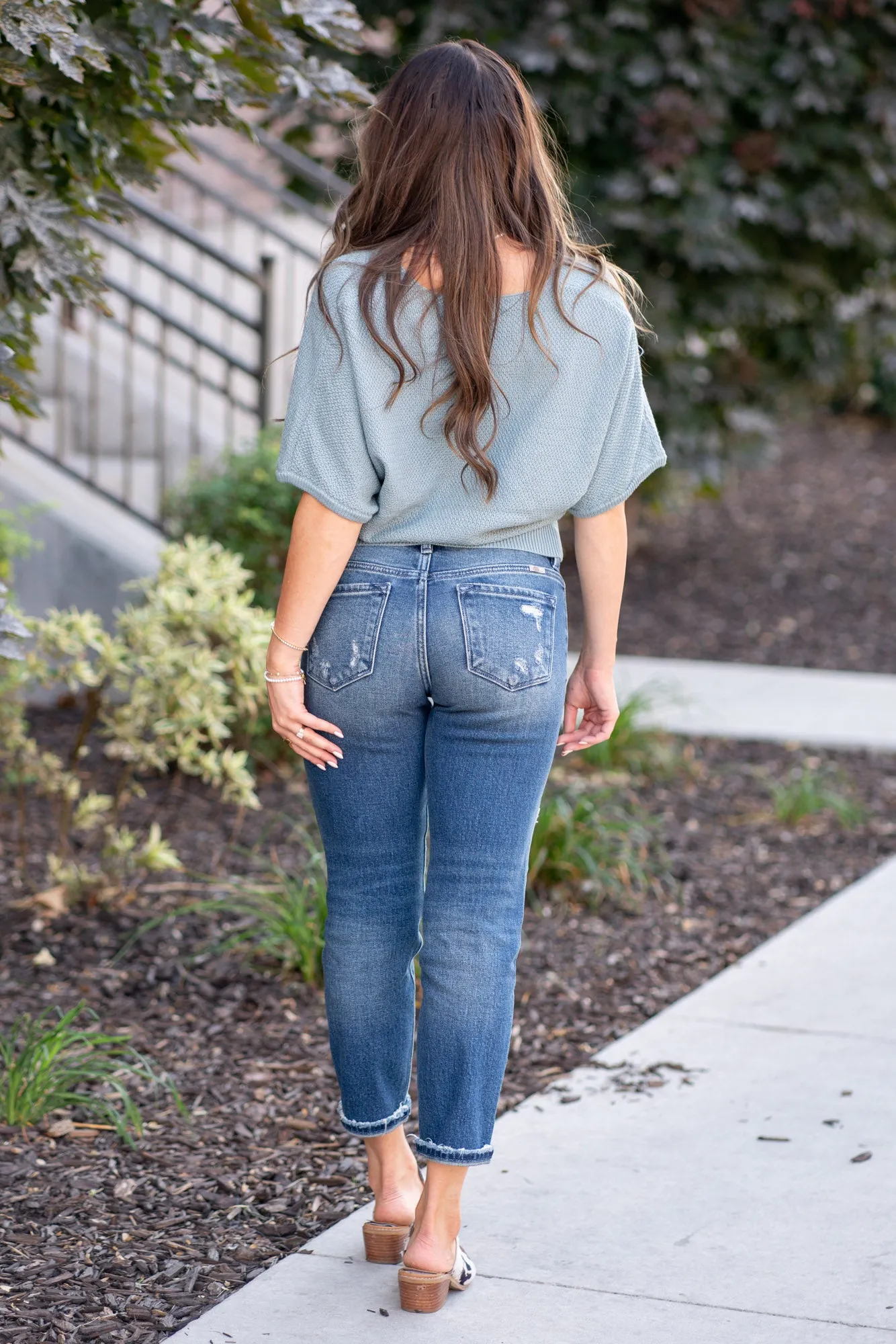 Evelin Mid Rise Cropped Straight