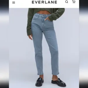 EVERLANE The Cheeky Jean Blue High Rise Straight Leg Size 29 Crops