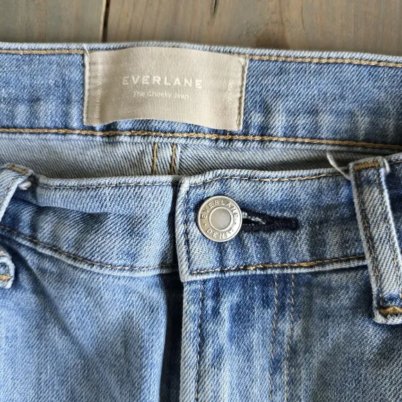 EVERLANE The Cheeky Jean Blue High Rise Straight Leg Size 29 Crops