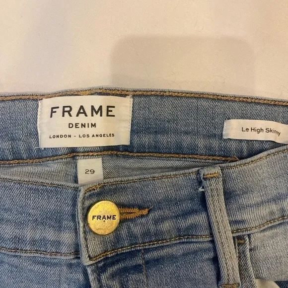 FRAME - Le High Straight frayed cropped high-rise straight-leg jeans | Size 29