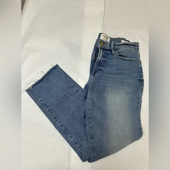 Frame Le High Straight Jeans🦄