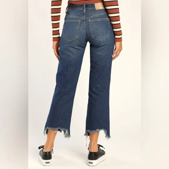 Free People We The Free The Maggie Mid-Rise Straight Leg Frayed Jeans - Size 30