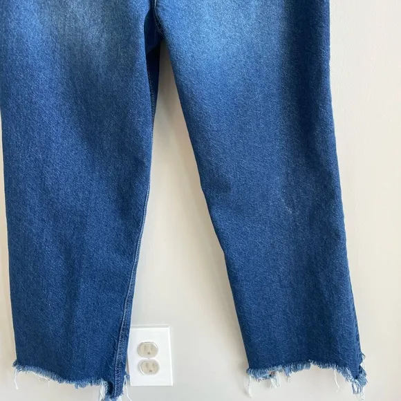 Free People We The Free The Maggie Mid-Rise Straight Leg Frayed Jeans - Size 30