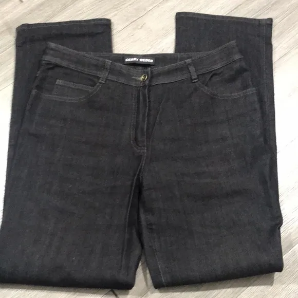 Gerry Weber NWOT Hi-Rise Straight Leg Jeans size 12