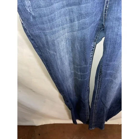 Grace In L.A. Women’s Straight Jeans  Size 17 Blue Embroideried Western Cowgirl