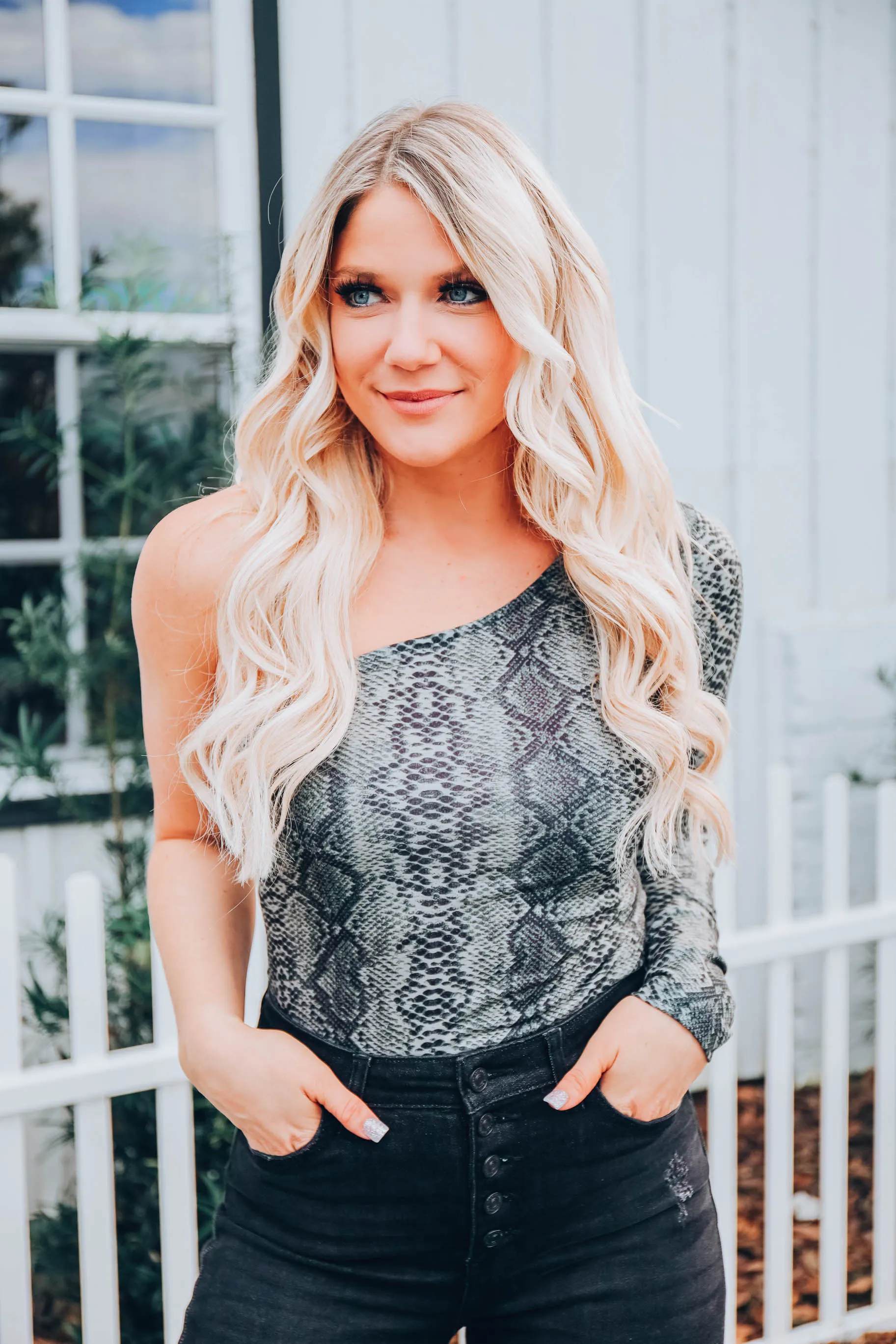 Gracie One-Shoulder Bodysuit