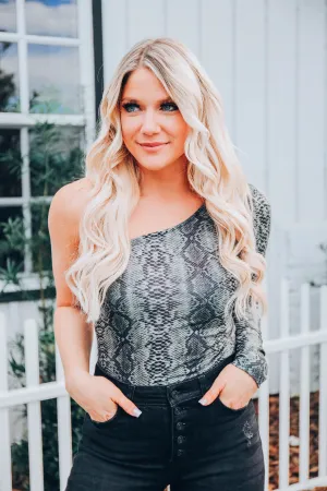 Gracie One-Shoulder Bodysuit