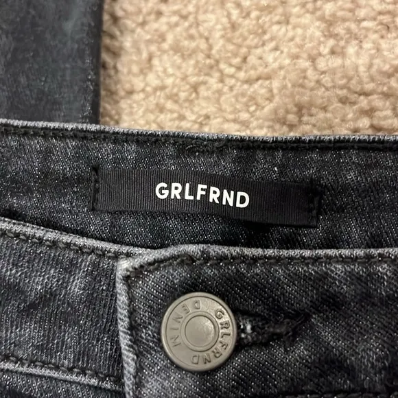 GRLFRND Kiara straight leg jeans in Get Lost