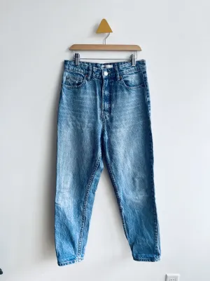 High Rise Mom Jeans // Adult 4