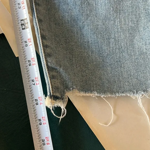 Joes Distessed Knee Jeans