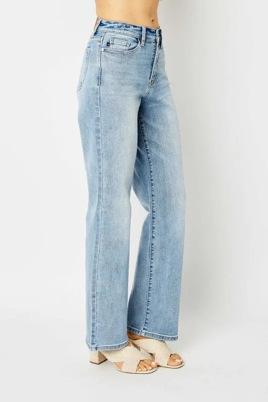Judy Blue High Waisted Light Wash Straight Leg