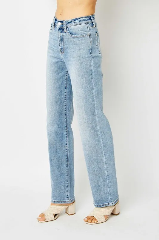 Judy Blue High Waisted Light Wash Straight Leg