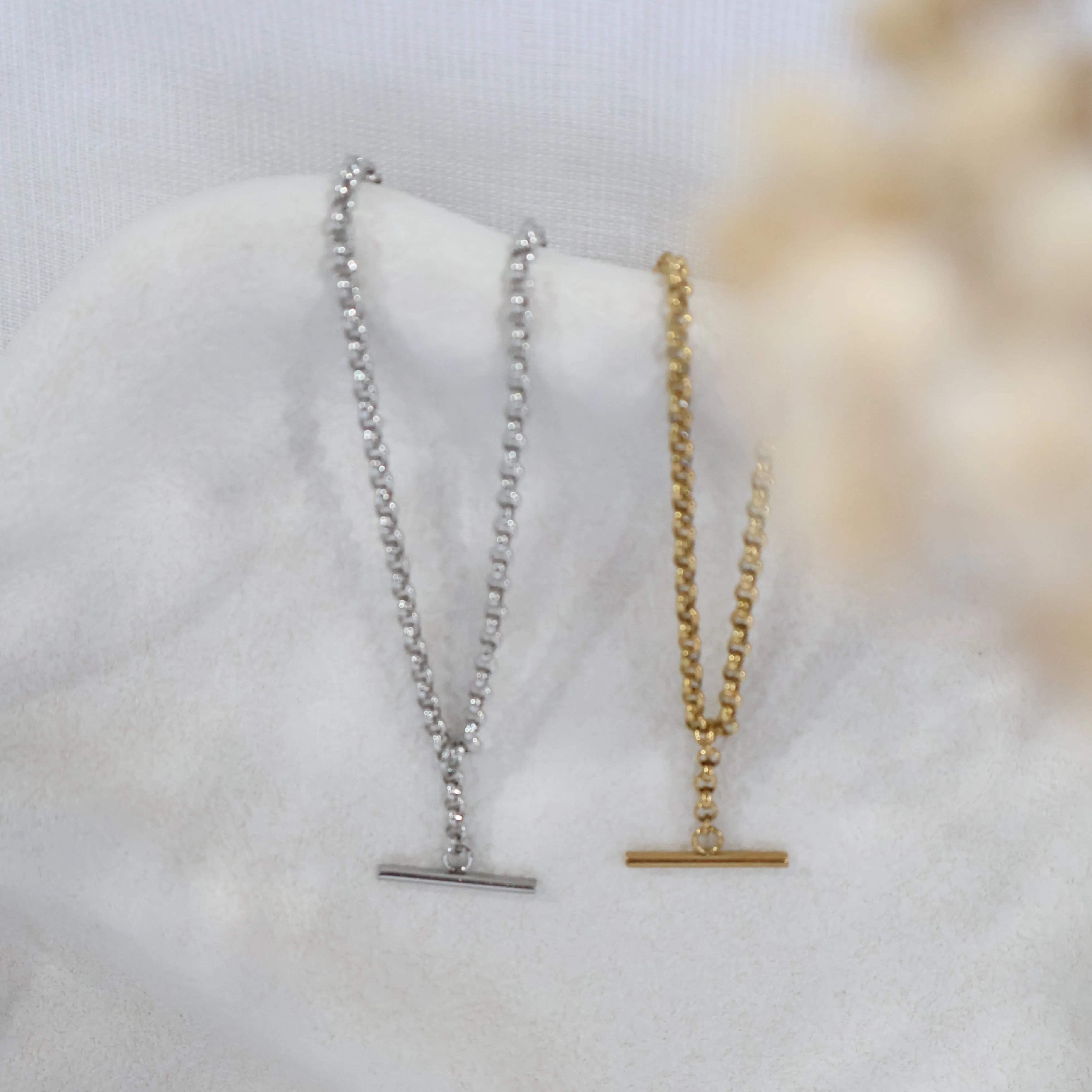 Large T Bar Necklace