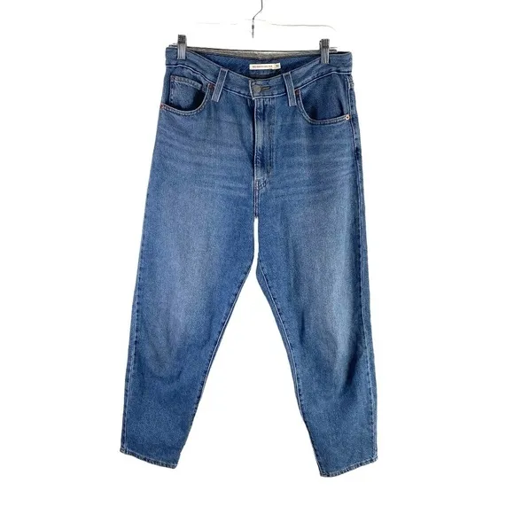 Levi's High Waisted Tapered Mom Jeans SZ 30