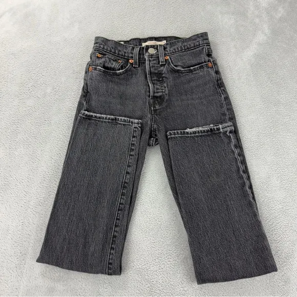 Levi's Jeans Women's Size 24x26 Wedgie Straight Black Denim Button Fly High Rise
