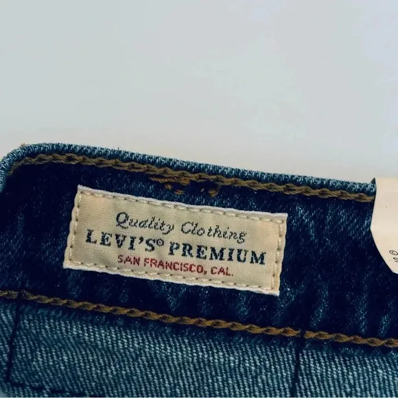 Levi's® Ribcage Straight Ankle Jeans High Rise Dark Wash Denim Button Fly 22 NEW