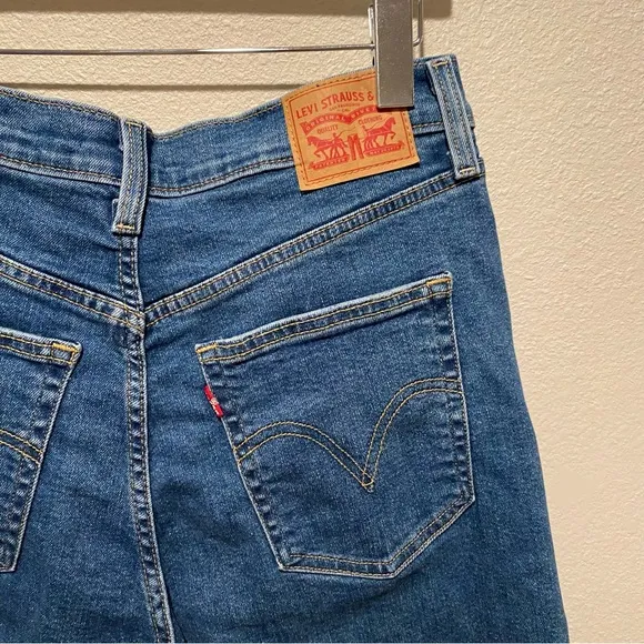 Levi’s‎ Ribcage Straight Ankle Jeans Size 31 blue casual
