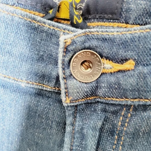 Lucky Brand Charlie Straight Jeans