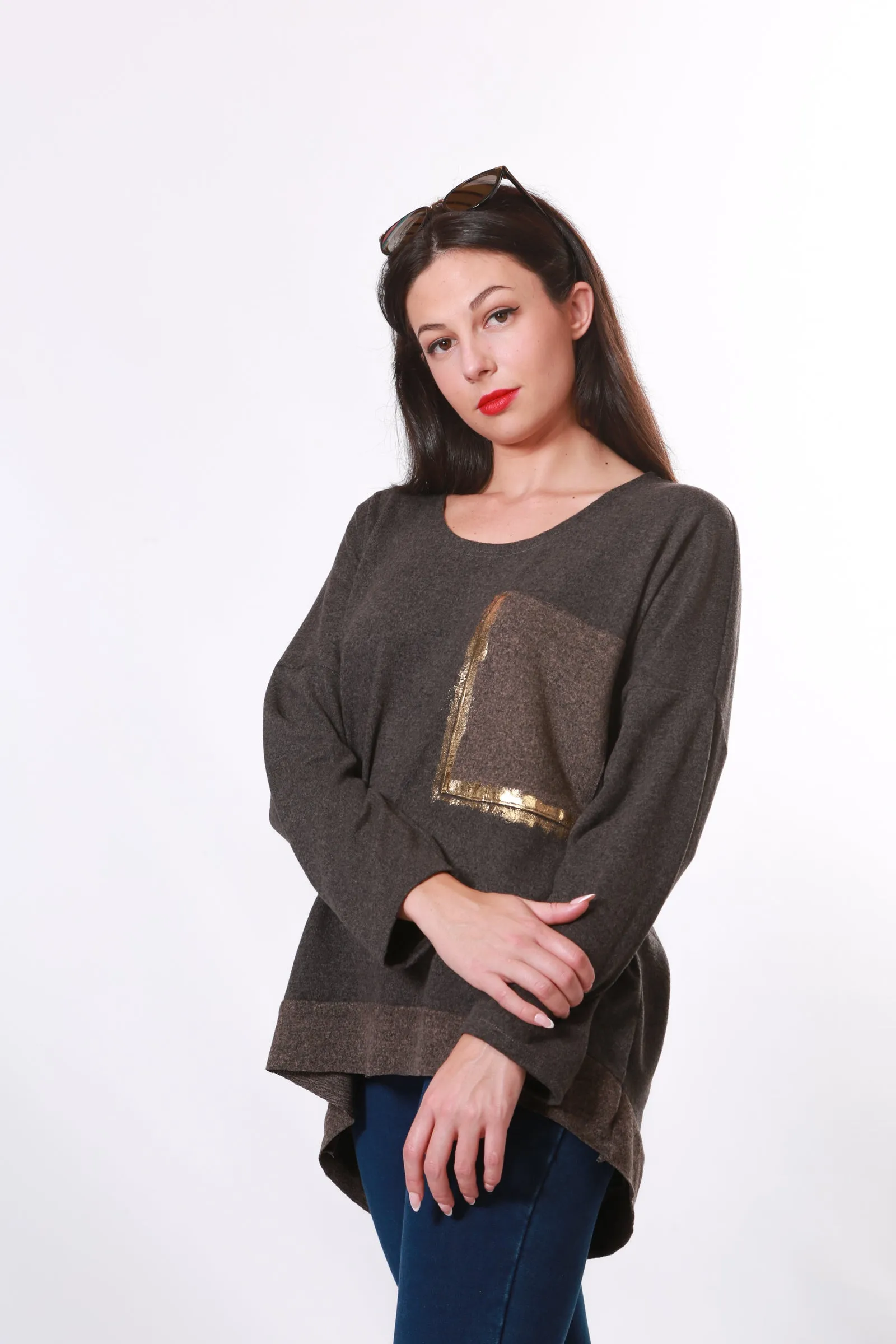 Made in Italy V neck knit with gold embellishment - Brown