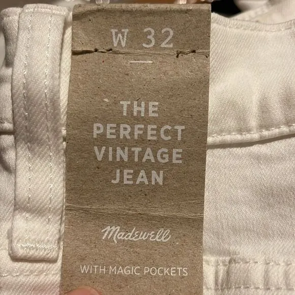 Madewell NWT “The Perfect Vintage” Jeans Size 32 High Rise Mom Jeans