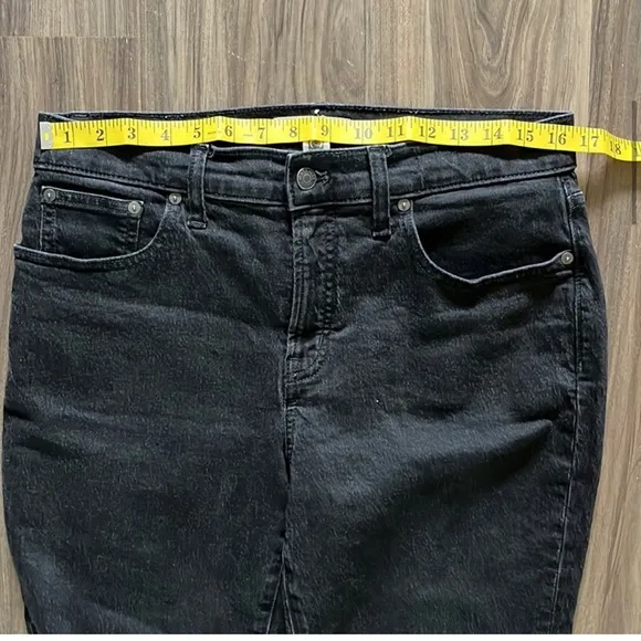 Madewell The Mid-Rise Perfect Vintage Jeans in Clean Black Wash size 29