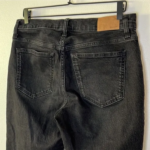 Madewell The Mid-Rise Perfect Vintage Jeans in Clean Black Wash size 29