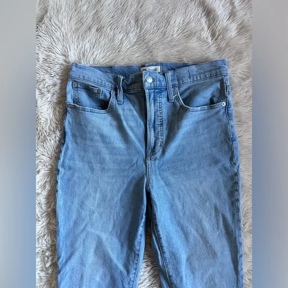 Madewell The Perfect Vintage Jean in Ellicott Wash Straight Leg Raw Hem Size 29