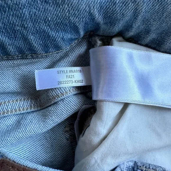 Madewell The Perfect Vintage Jean in Ellicott Wash Straight Leg Raw Hem Size 29