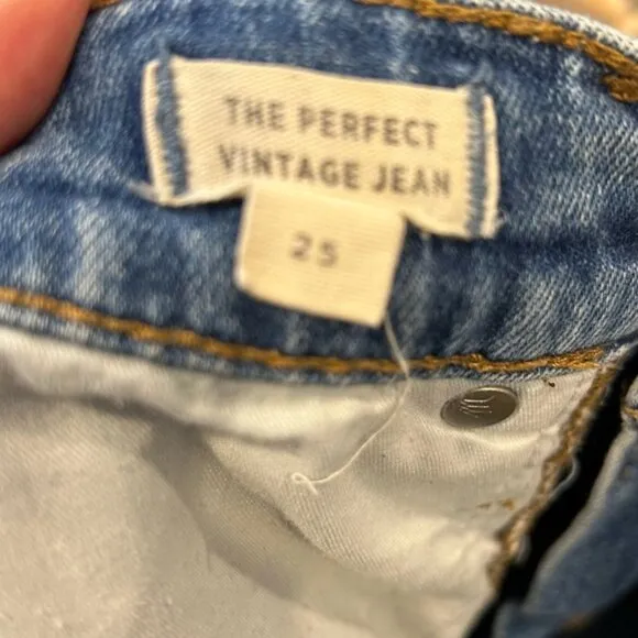 Madewell The Perfect Vintage Jean in Parnell Wash: Comfort Stretch Edition