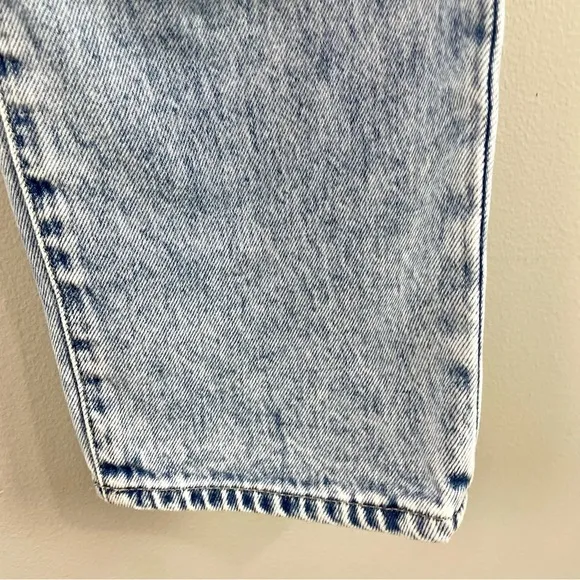 Madewell The Pleated Mom Jean in Phair Wash Size 29