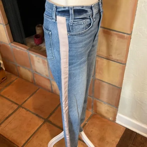 McGuire Women’s Size 28, Beige Tuxedo Striped Straight Leg Jeans!