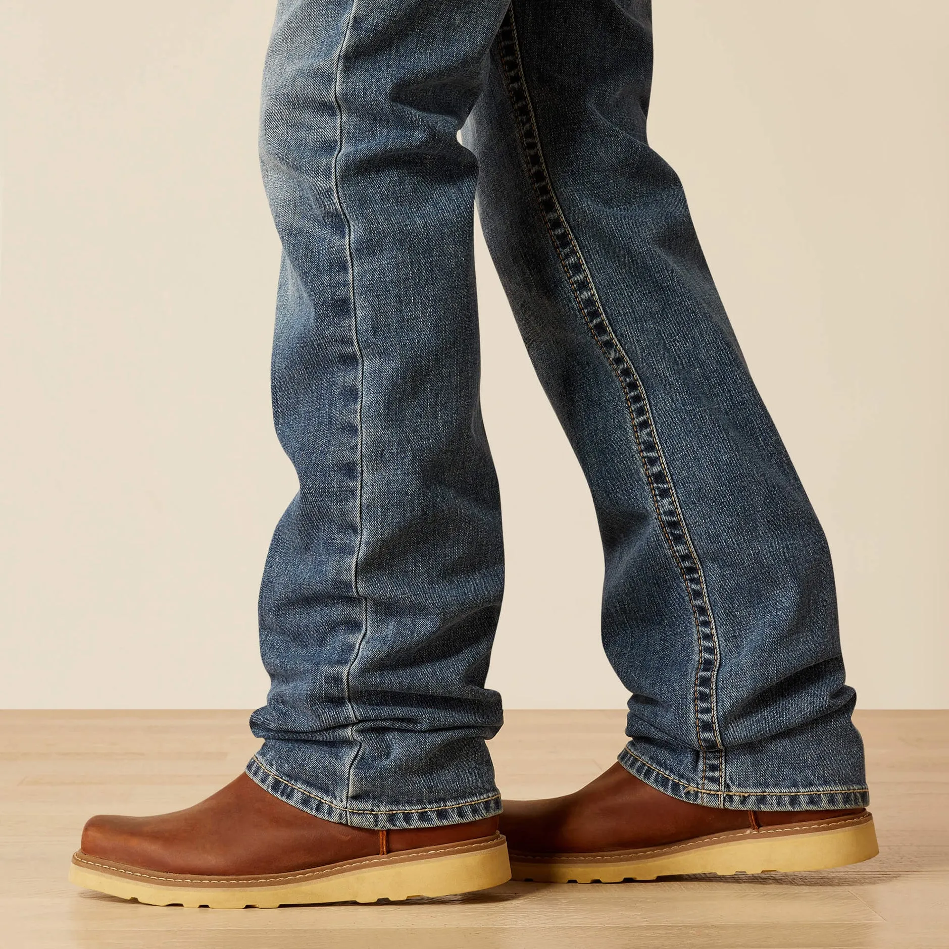 Men’s Ariat Livermore M7 Slim Warrack Straight Jean