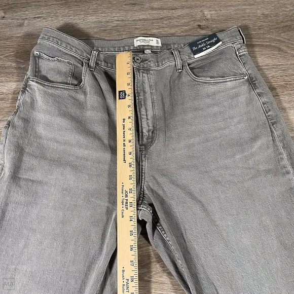 NEW Abercrombie &amp; Fitch Women's Jeans Curve Love Ankle Straight High Rise 34_18L