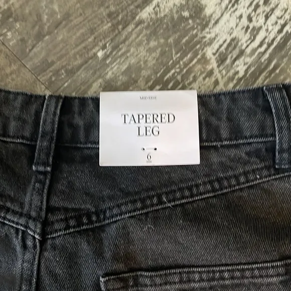 NEW  Future Collective Black High-Rise Overlap Waist Straight Leg Jeans Size 6